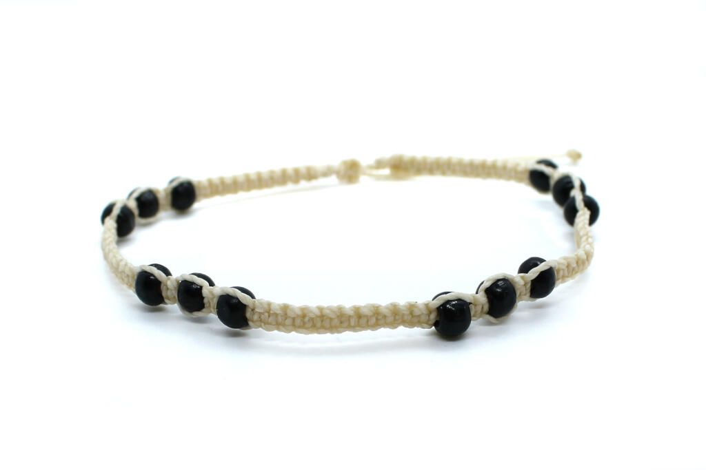 tobillera de macramé para hombre con cuentas de madera