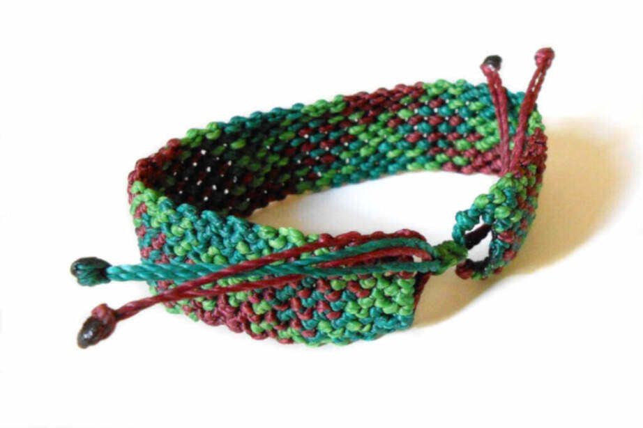 Pulsera de hilo encerado ajustable para hombre o mujer