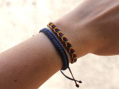 Pack 2 pulseras de la amistad para hombre hechas de nudos de macramé