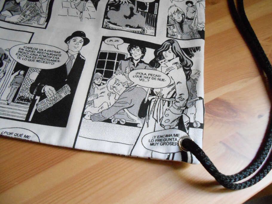 Mochila con cordones para pasear, ir de excursión o llevar tus cosas del día día a la escuela o el trabajo