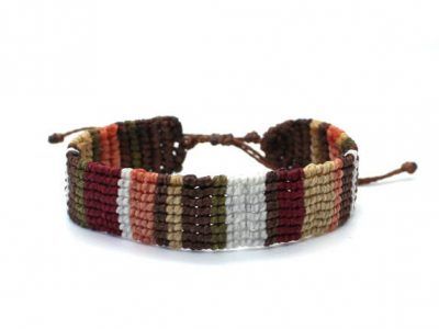 Brazalete macramé azteca marrón con bloques de color