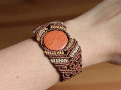 Pulsera de macramé hombre o mujer con piedra semipreciosa jaspe rojo