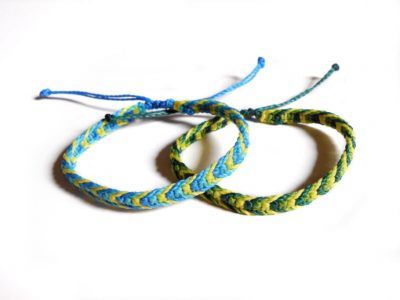 Pack de dos pulseras de hilo para la playa
