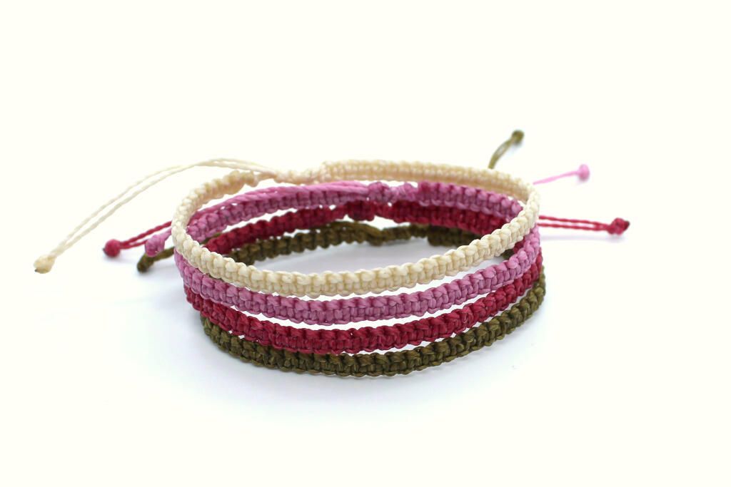 Conjunto de pulseras sencillas apilables para chica
