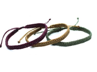 Pack de 3 pulseras de hilo surferas en colores tierra bosque
