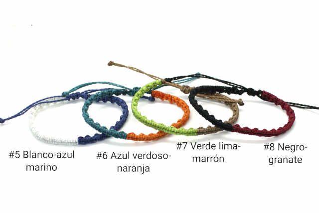 Pulsera minimalista de hilo en dos colores