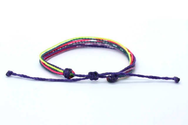 pulsera multihilo cordón encerado neón y morado