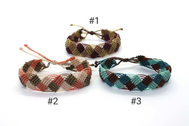 pulseras tejidas macramé con 3 colores