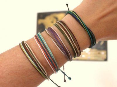 Pulseras multihilo resistentes al agua